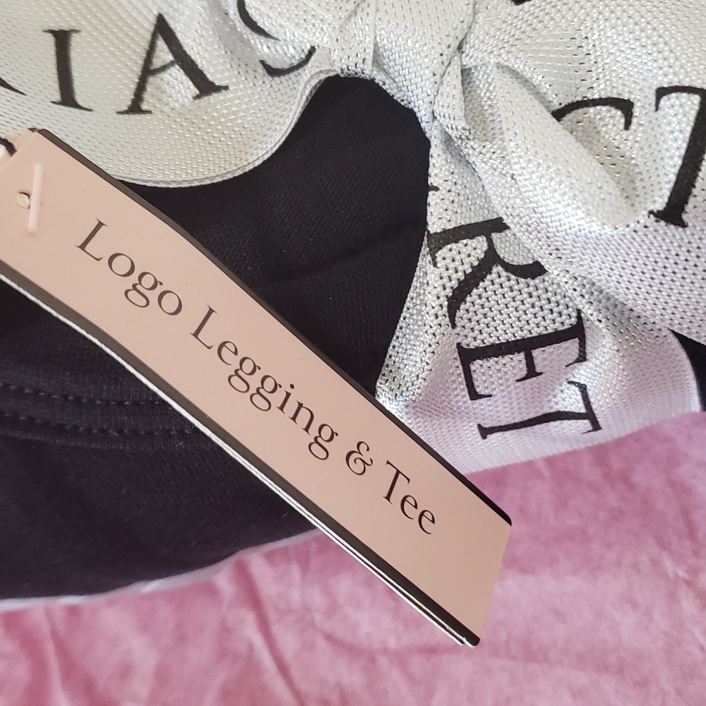 VICTORIAS SECRET LOGO LEGGING PJ SET - Picture 2 of 4